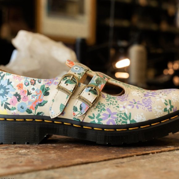 DR. MARTENS 8065 FLORAL MASH UP LEATHER MARY JANE MSRP$170 Super Cute - Picture 8 of 16